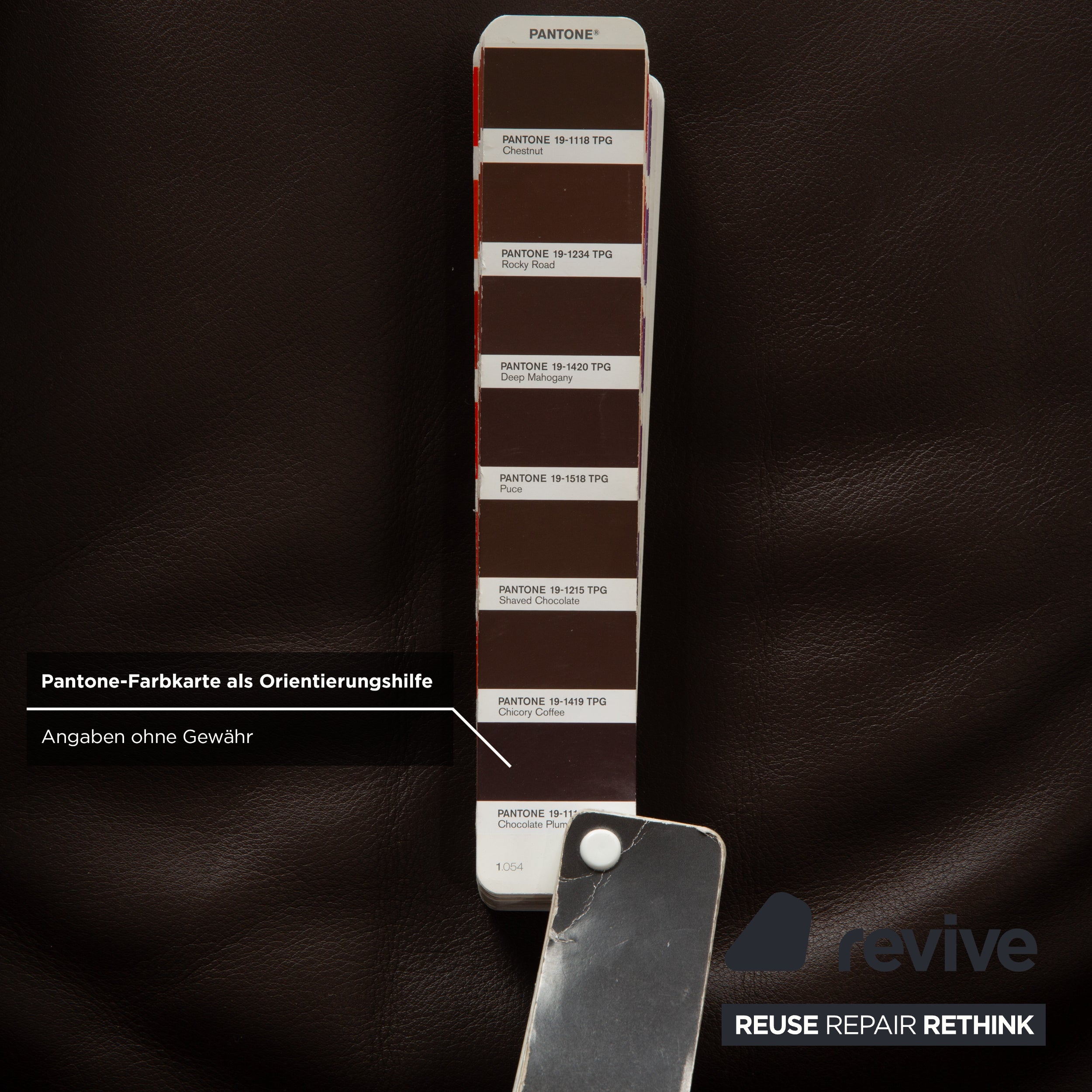 Fauteuil Cassina Maralunga en cuir marron châtaignier fonction manuelle