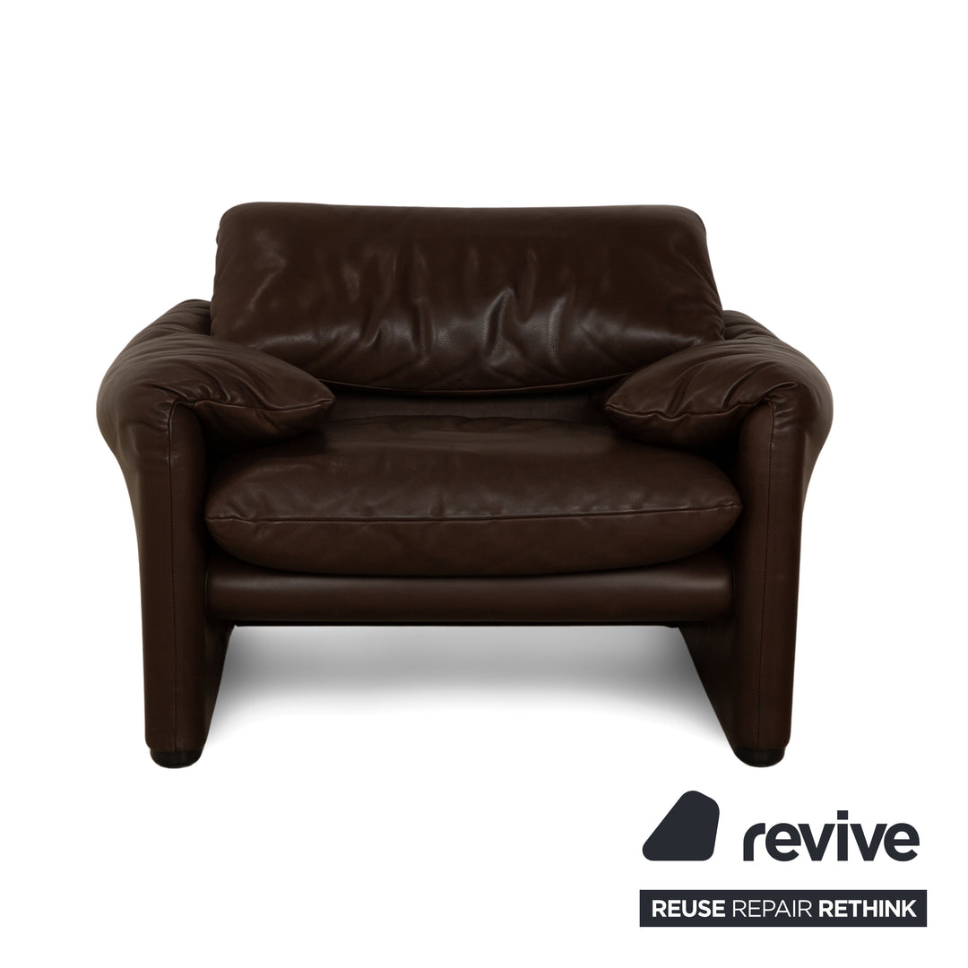 Cassina Maralunga leather armchair brown chestnut manual function