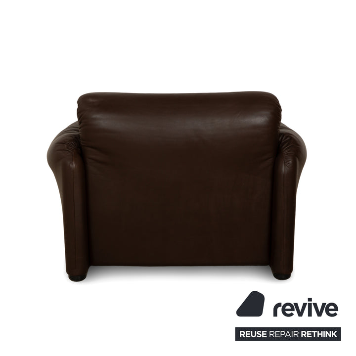 Cassina Maralunga leather armchair brown chestnut manual function