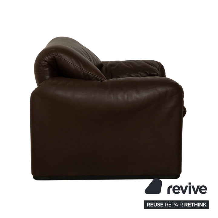 Cassina Maralunga leather armchair brown chestnut manual function