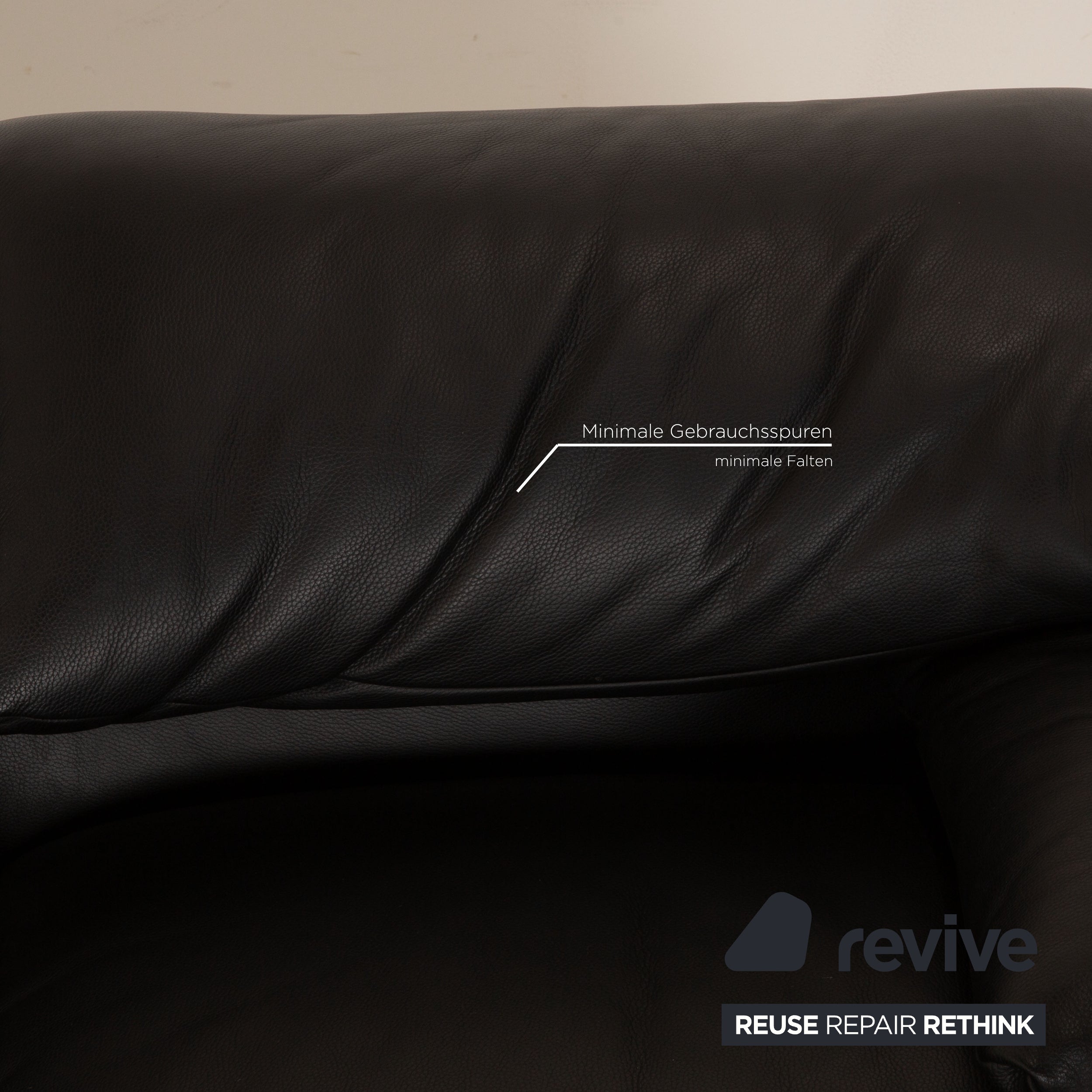 Cassina Maralunga Leather Two Seater Black Sofa Couch Manual Function