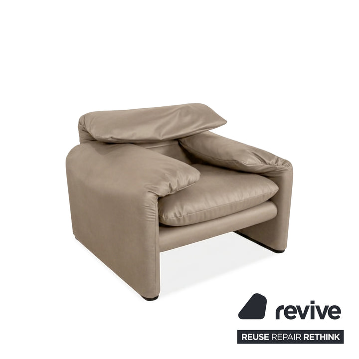 Cassina Maralunga Sessel + Hocker veganes Leder GAVIN 100 Beige manuelle Funktion