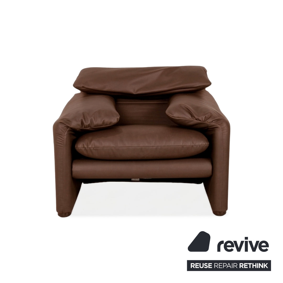 Cassina Maralunga Sessel + Hocker veganes Leder GAVIN 103 Cognac manuelle Funktion
