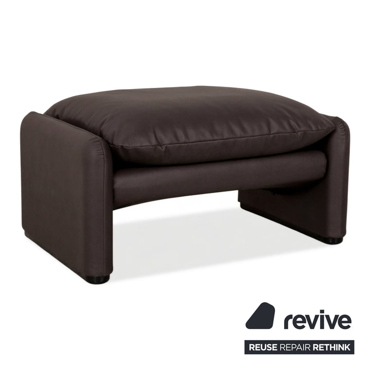 Cassina Maralunga Sessel + Hocker veganes Leder GAVIN 105 Mokka manuelle Funktion