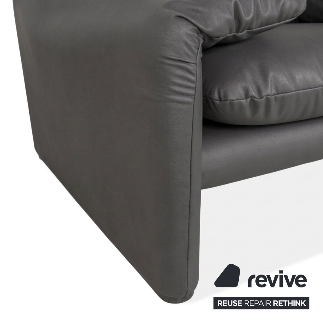 Cassina Maralunga Sessel + Hocker veganes Leder GAVIN 115 Grau manuelle Funktion