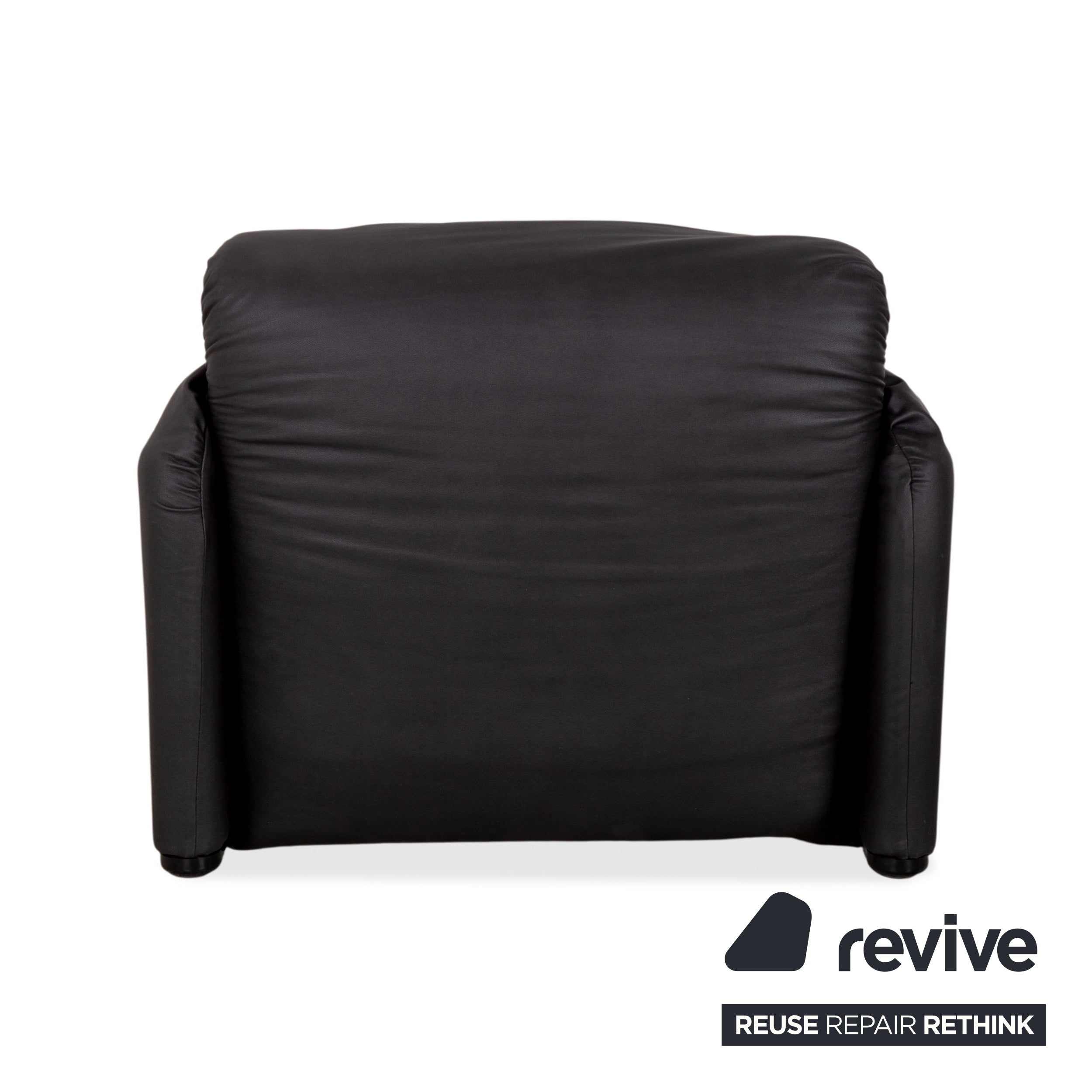 Cassina Maralunga Fauteuil Repose-pieds cuir végétalien noir fonction manuelle Revêtement neuf