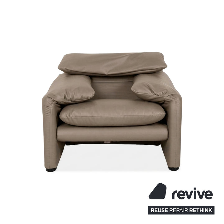 Cassina Maralunga Sessel veganes Leder GAVIN 100 Beige manuelle Funktion