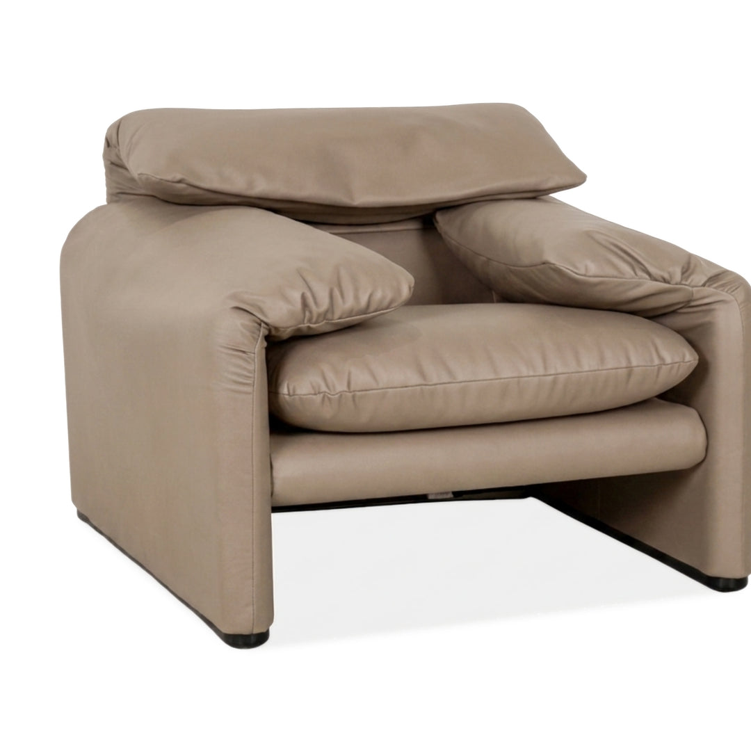 Cassina Maralunga Sessel veganes Leder GAVIN 100 Beige manuelle Funktion