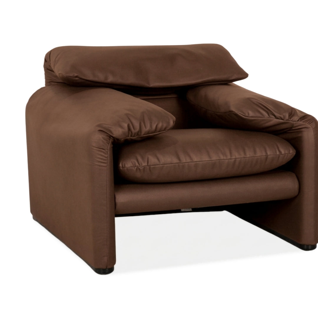 Cassina Maralunga Sessel Veganes Leder Braun Cognac Manuelle Funktion Neubezug