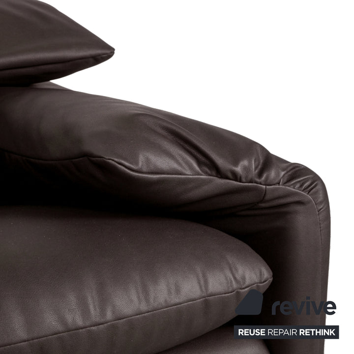 Cassina Maralunga Sessel veganes Leder GAVIN 105 Mokka manuelle Funktion