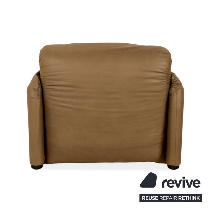Cassina Maralunga Sessel veganes Leder GAVIN 106 Gelb manuelle Funktion