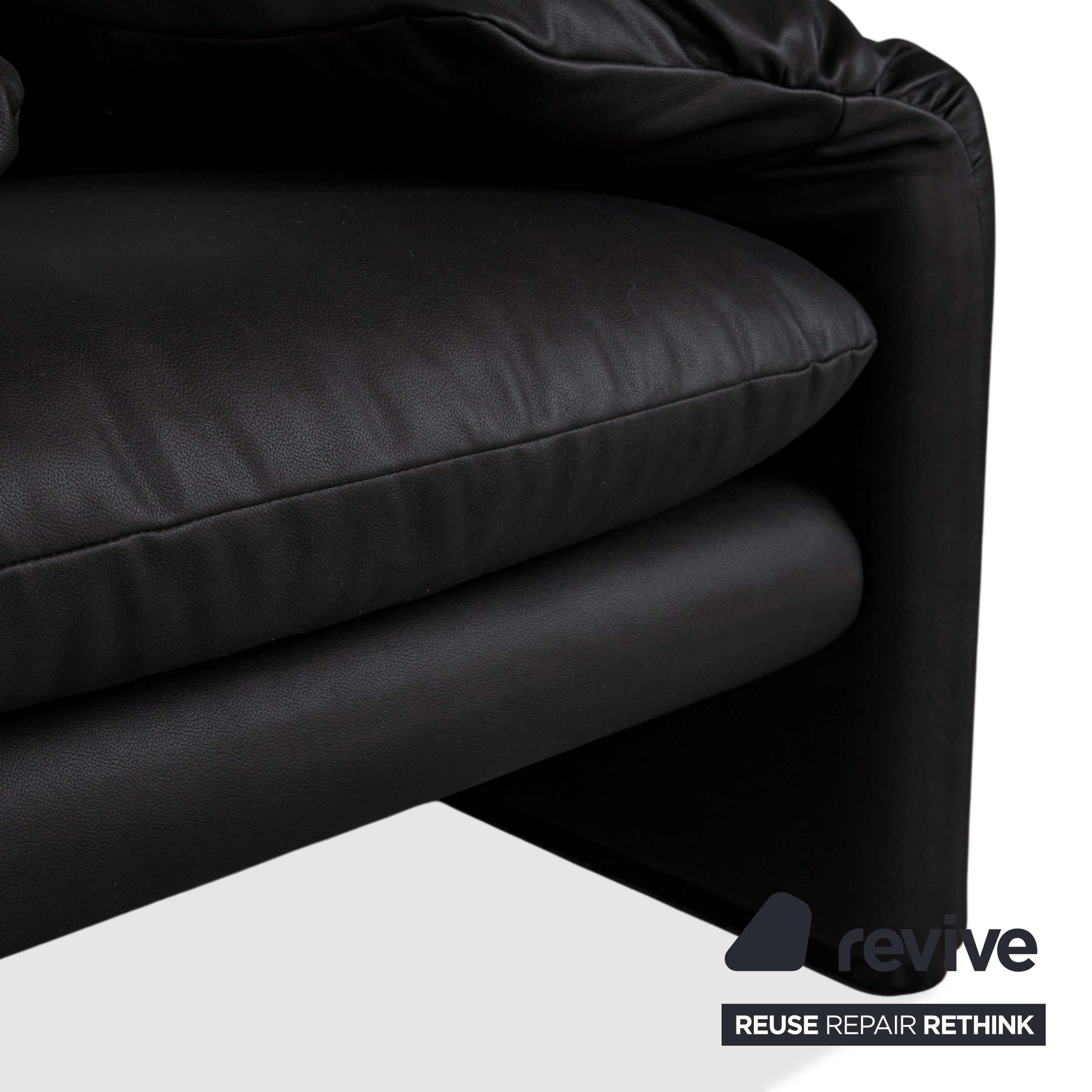 Cassina Maralunga Sessel veganes Leder GAVIN 117 Anthrazit manuelle Funktion