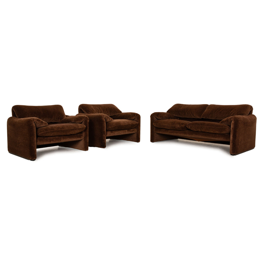Cassina Maralunga ensemble de canapés en tissu marron 2x fauteuils canapé deux places fonction manuelle