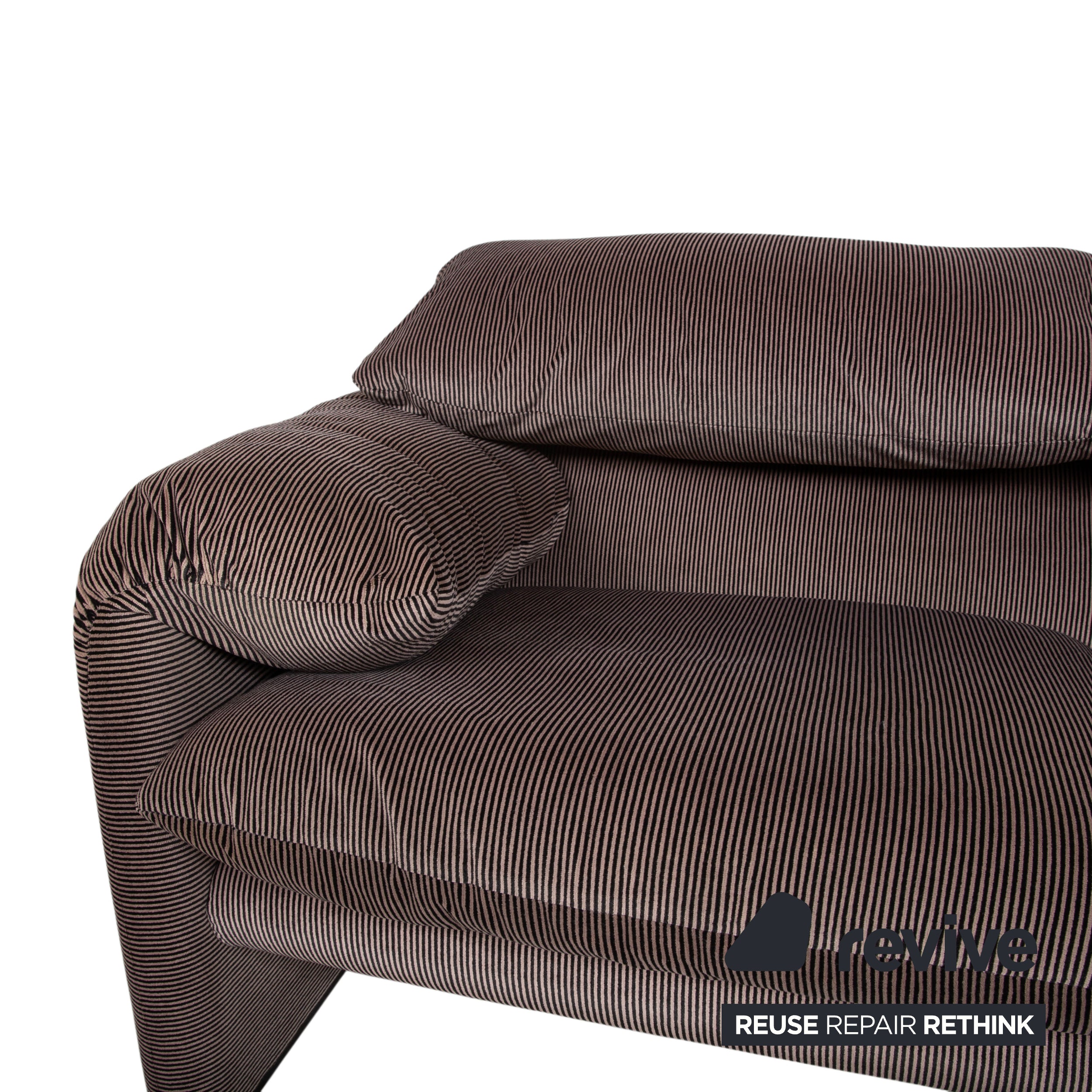 Cassina Maralunga Stoff Zweisitzer Braun Taupe manuelle Funktion Sofa Couch