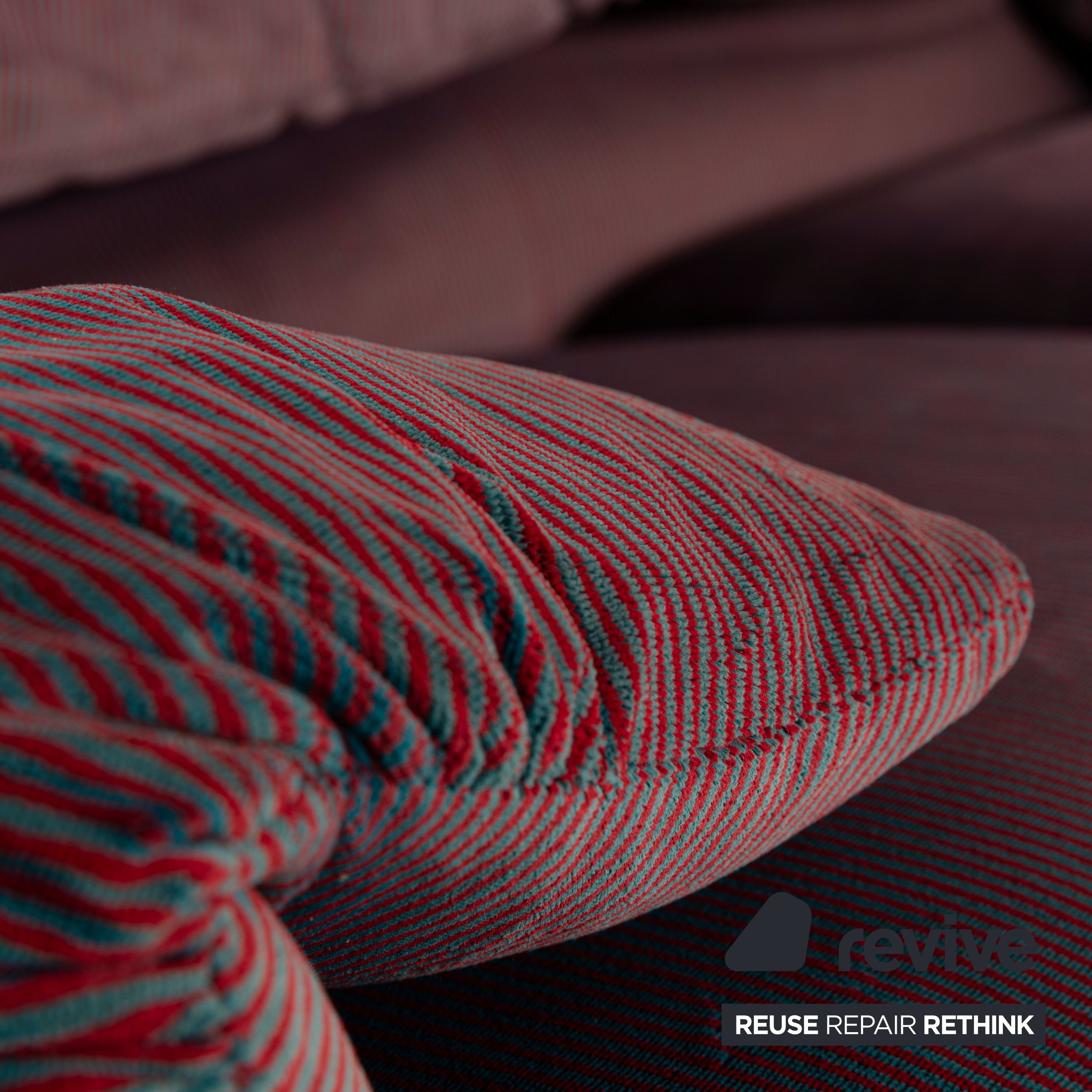 Cassina Maralunga fabric two-seater red blue manual function sofa couch