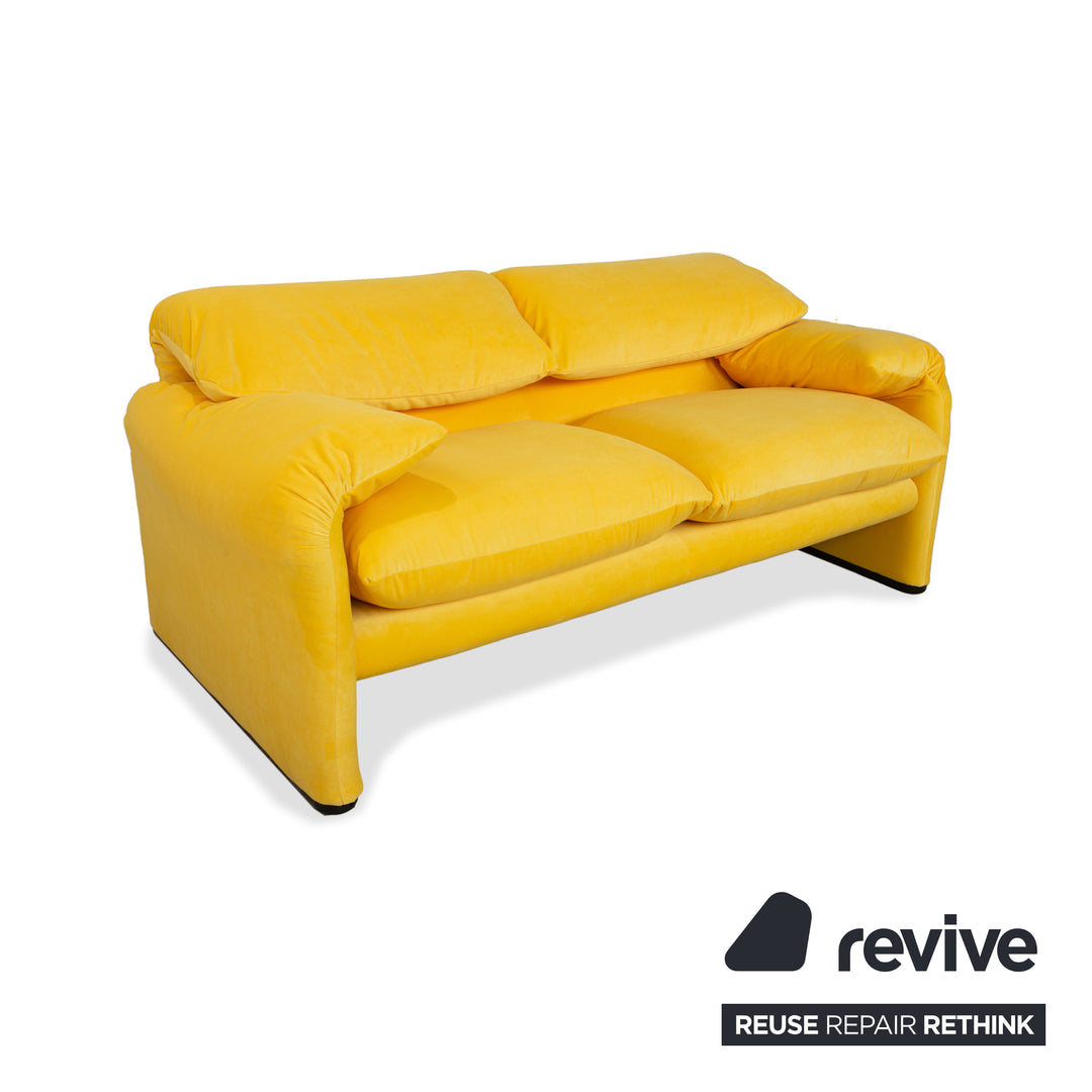 Cassina Maralunga Stoff Zweisitzer Sofa Gelb Couch manuelle Funktion Neubezug