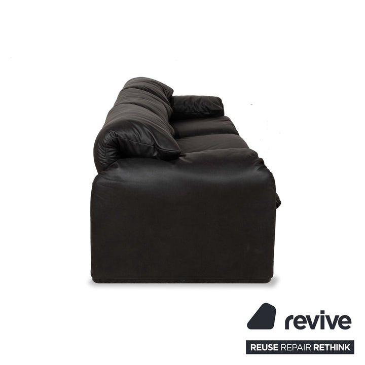 Canapé trois places Cassina Maralunga en cuir vegan anthracite noir fonction manuelle nouvelle housse
