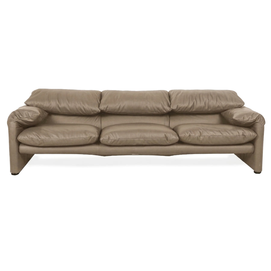 Cassina Maralunga veganes Leder Dreisitzer Beige Sofa Couch manuelle Funktion Neubezug