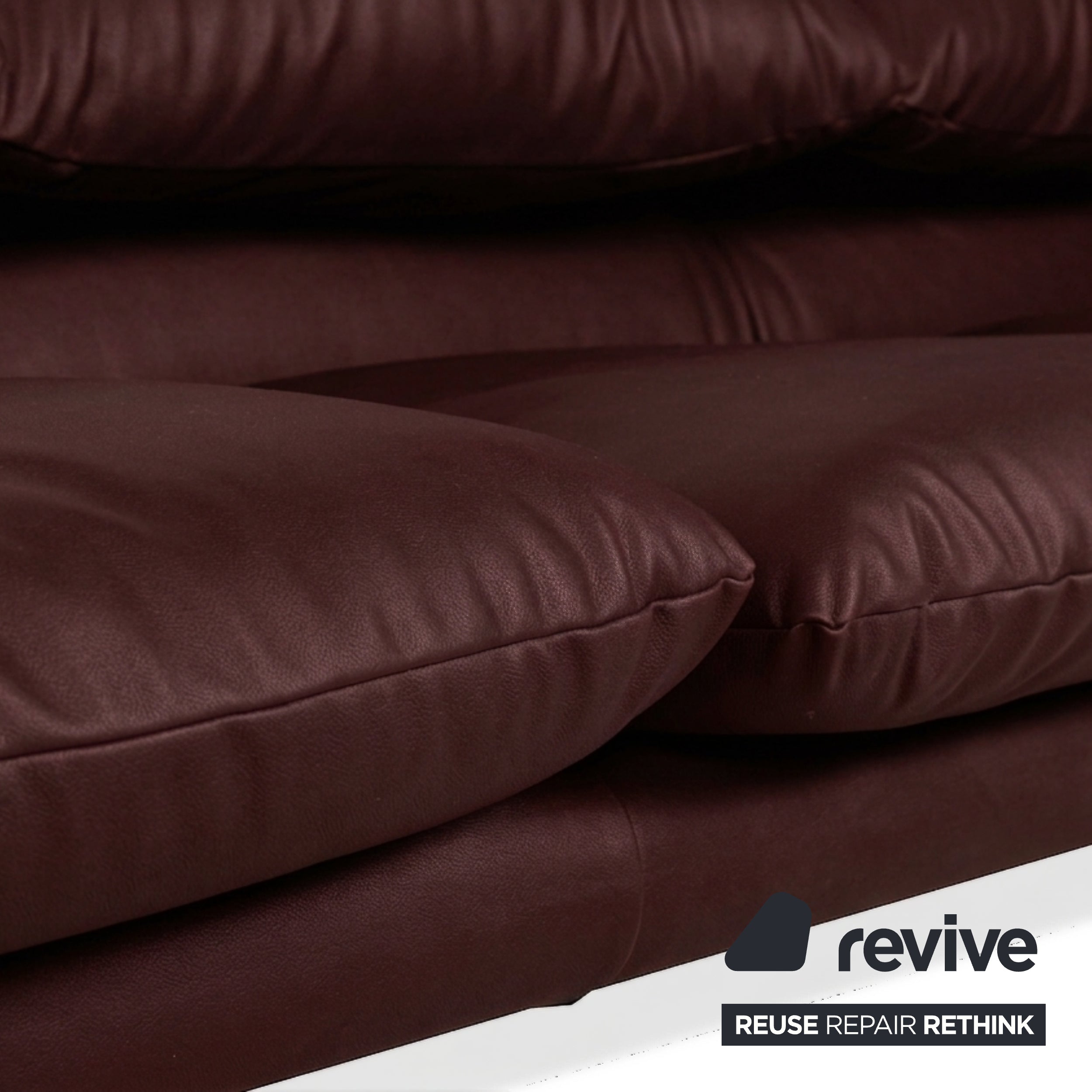 Cassina Maralunga veganes Leder Dreisitzer Bordeaux Sofa Couch manuelle Funktion Neubezug