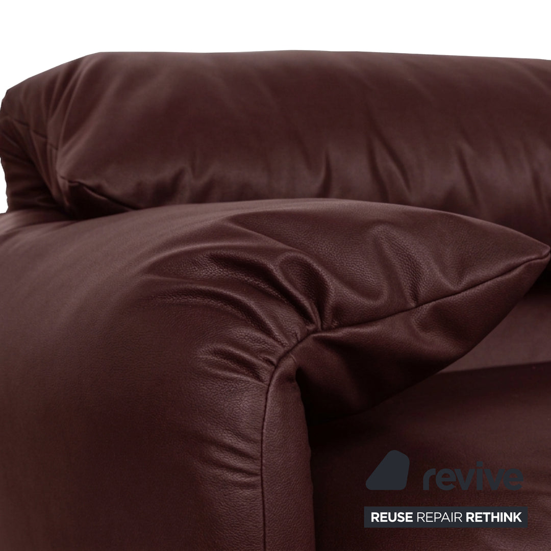 Cassina Maralunga veganes Leder Dreisitzer Bordeaux Sofa Couch manuelle Funktion Neubezug