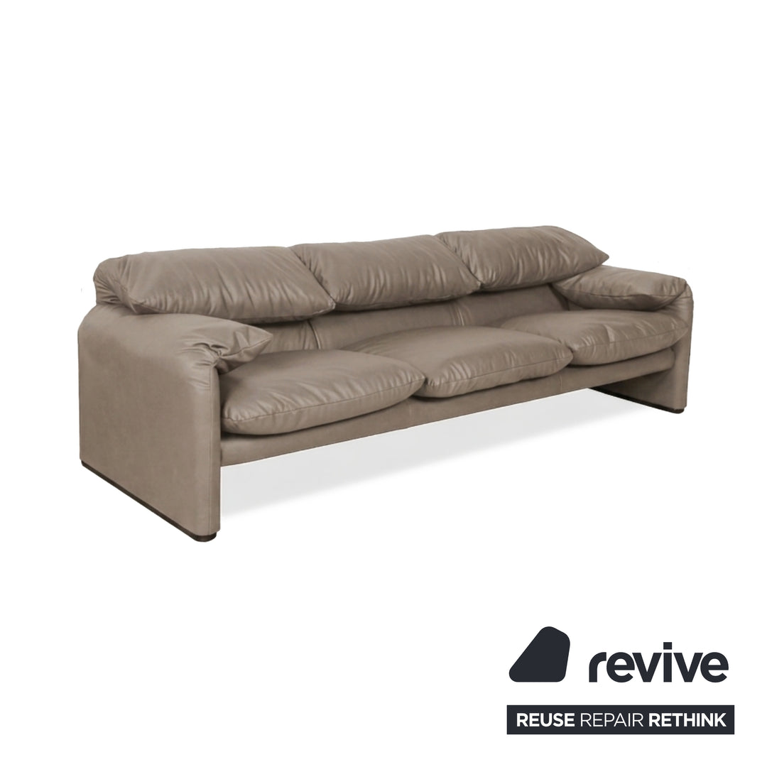 Cassina Maralunga veganes Leder Dreisitzer Taupe Sofa Couch manuelle Funktion Neubezug