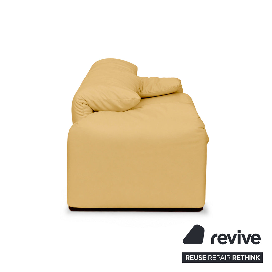Cassina Maralunga veganes Leder Zweisitzer Gelb Senf Sofa Couch Manuelle Funktion Neubezug