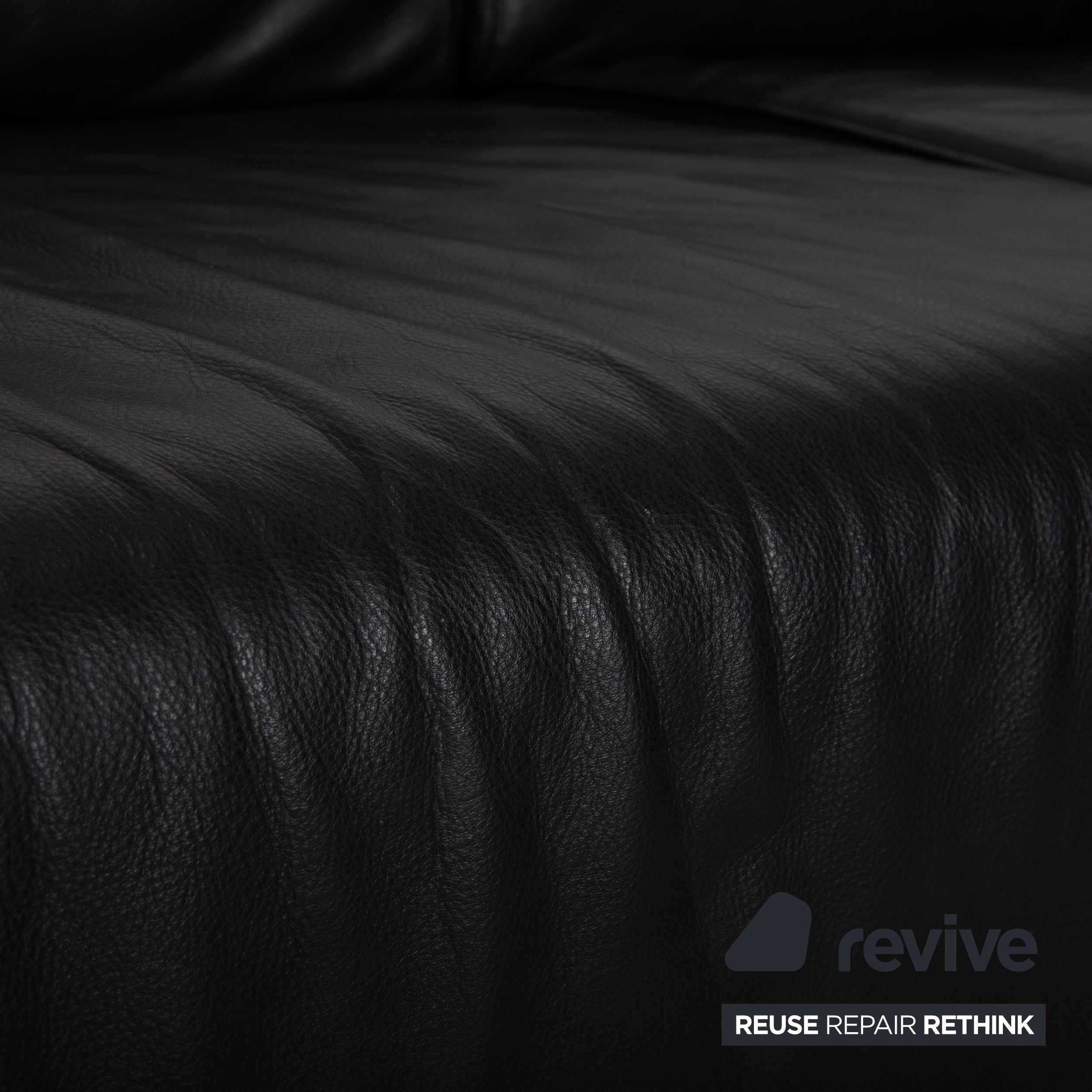 Canapé d'angle en cuir Cassina Met 250, noir, pieds argentés