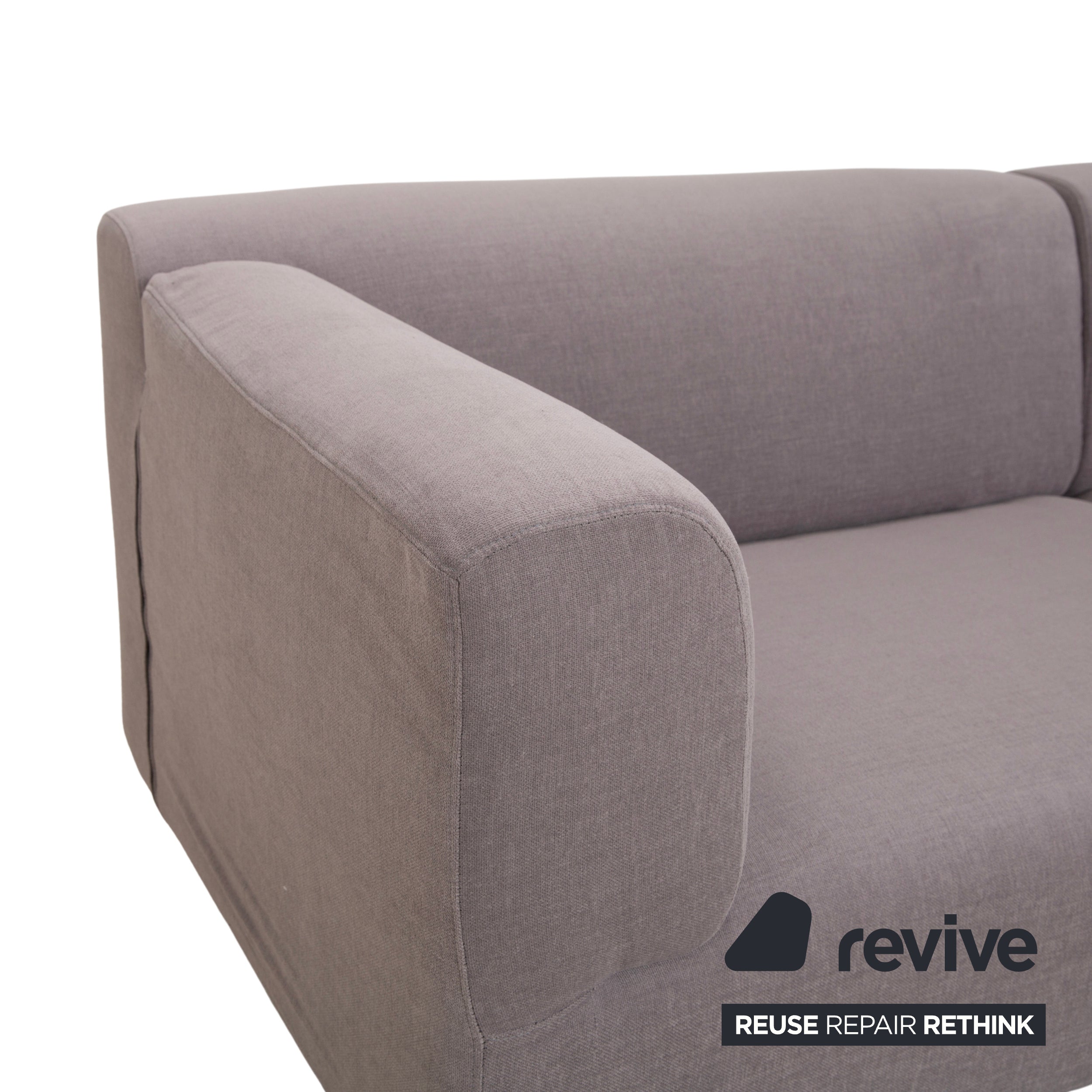 Réfection du canapé trois places en tissu gris taupe Cassina Met 250