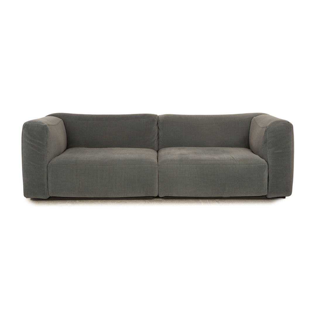 Canapé trois places Cassina Mex Cube en tissu gris bleu