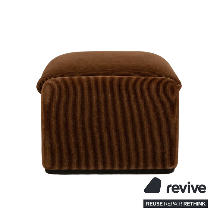 Cassina Stoff Hocker Braun Kastanie