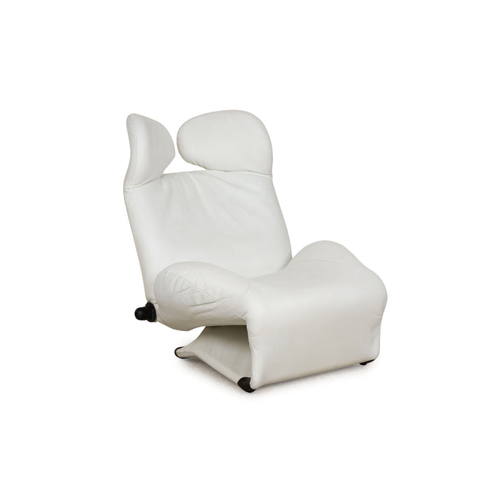 Cassina Wink fauteuil en cuir crème fonction manuelle