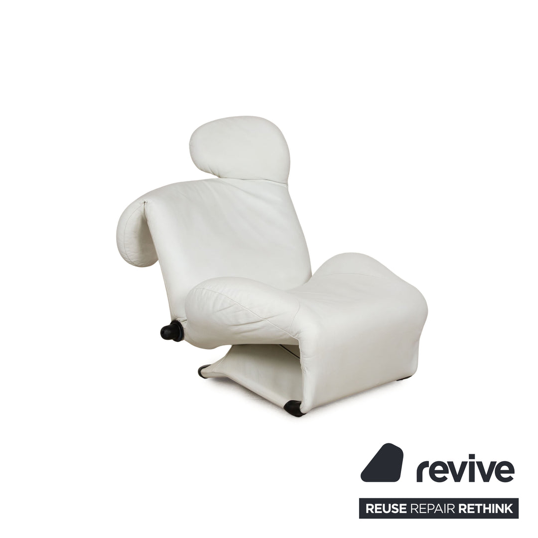 Cassina Wink fauteuil en cuir crème fonction manuelle