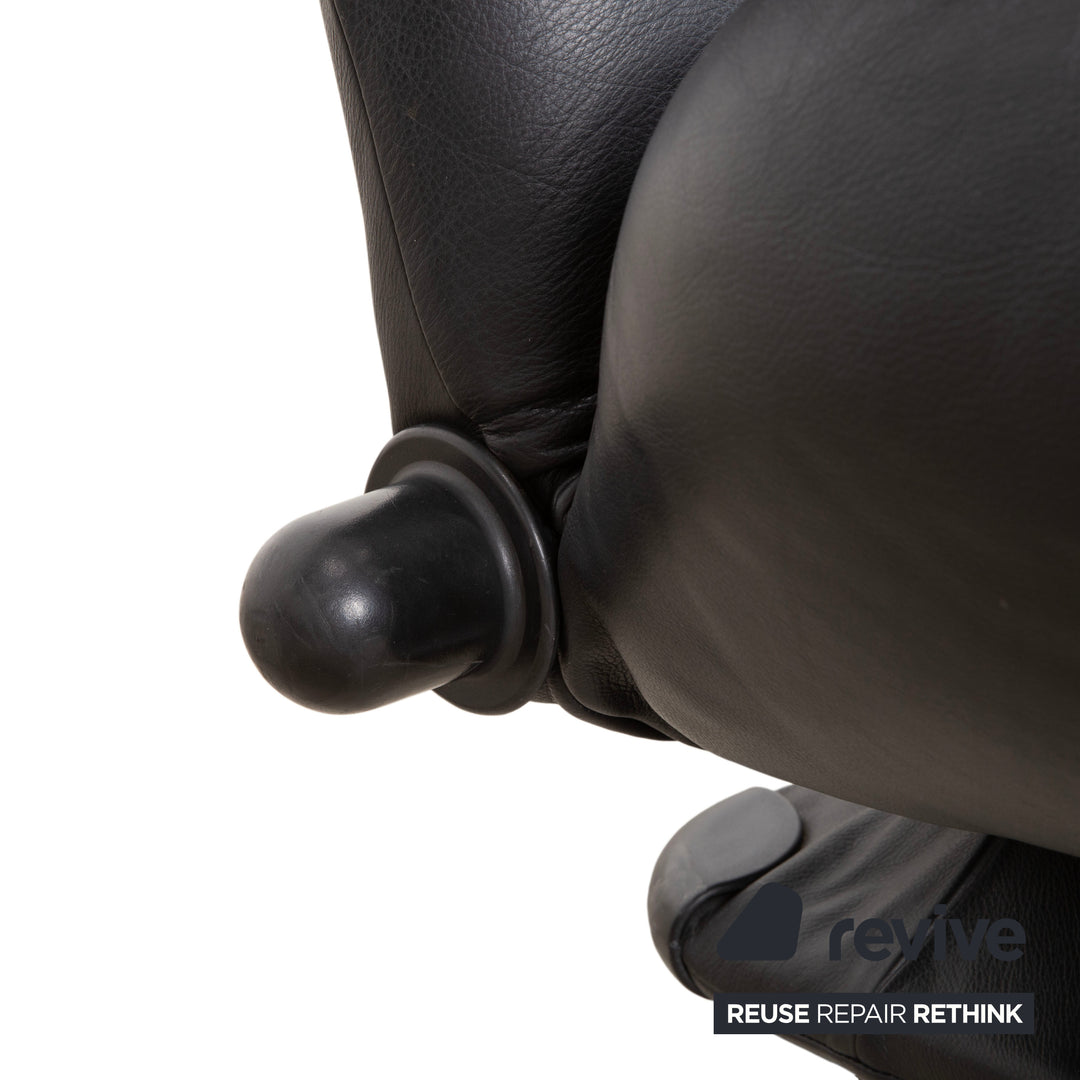 Cassina Wink Leder Sessel Schwarz Relaxfunktion Toshiyuki Kita