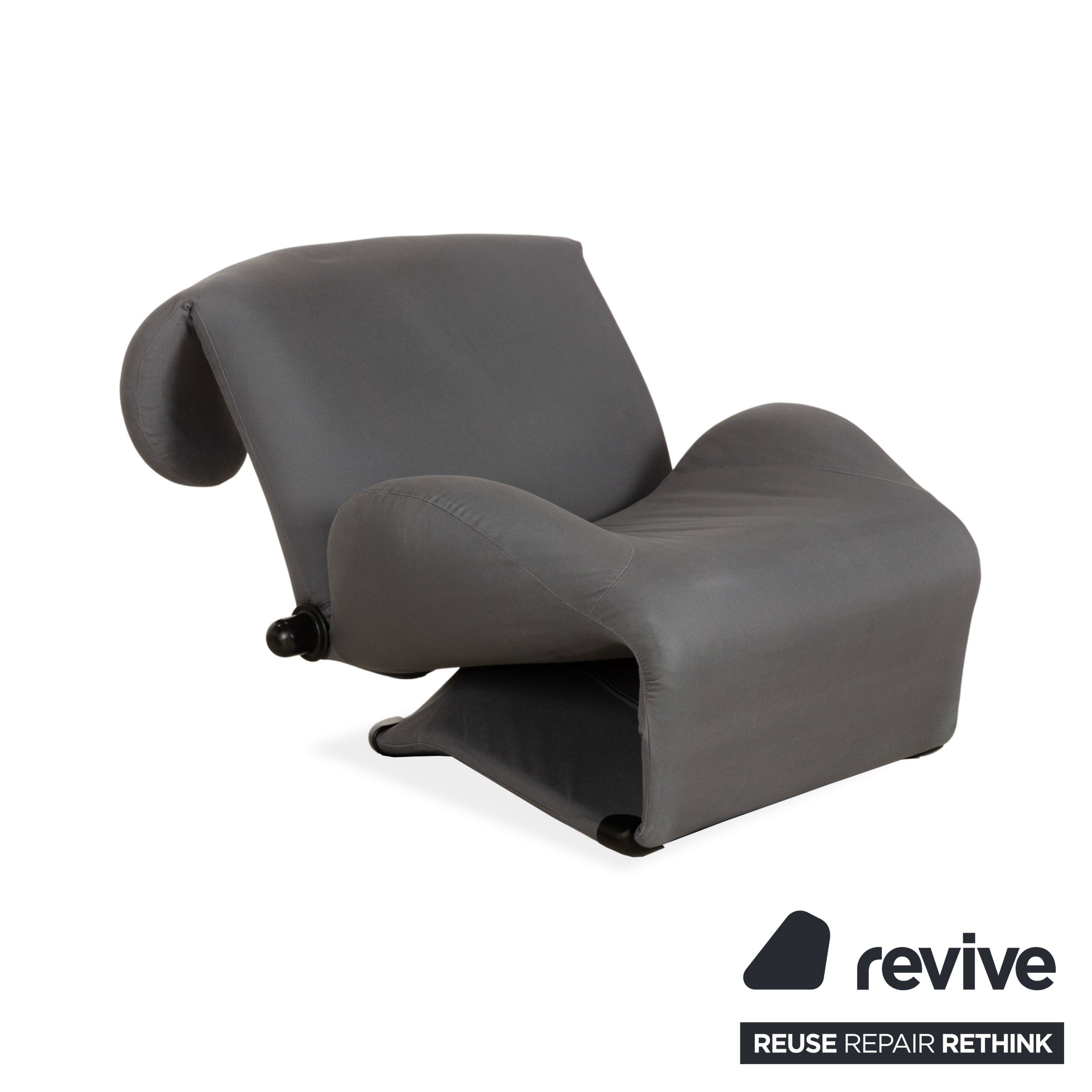 Cassina Wink fabric armchair grey manual function