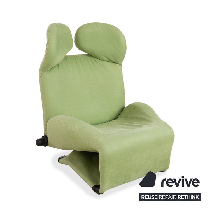 Cassina Wink fabric armchair, green, manual function