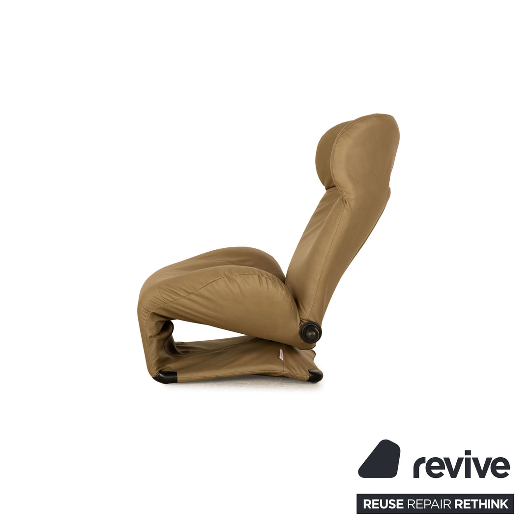 Fauteuil Cassina Wink en cuir vegan (GAVIN 108) vert olive, rembourrage manuel
