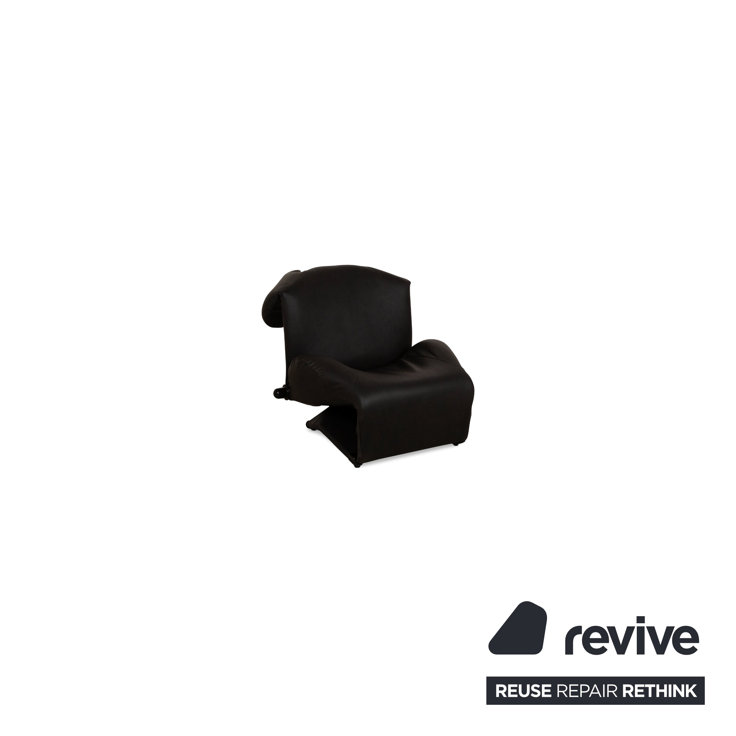 Fauteuil Cassina Wink en cuir vegan (GAVIN 117) gris foncé, revêtement noir