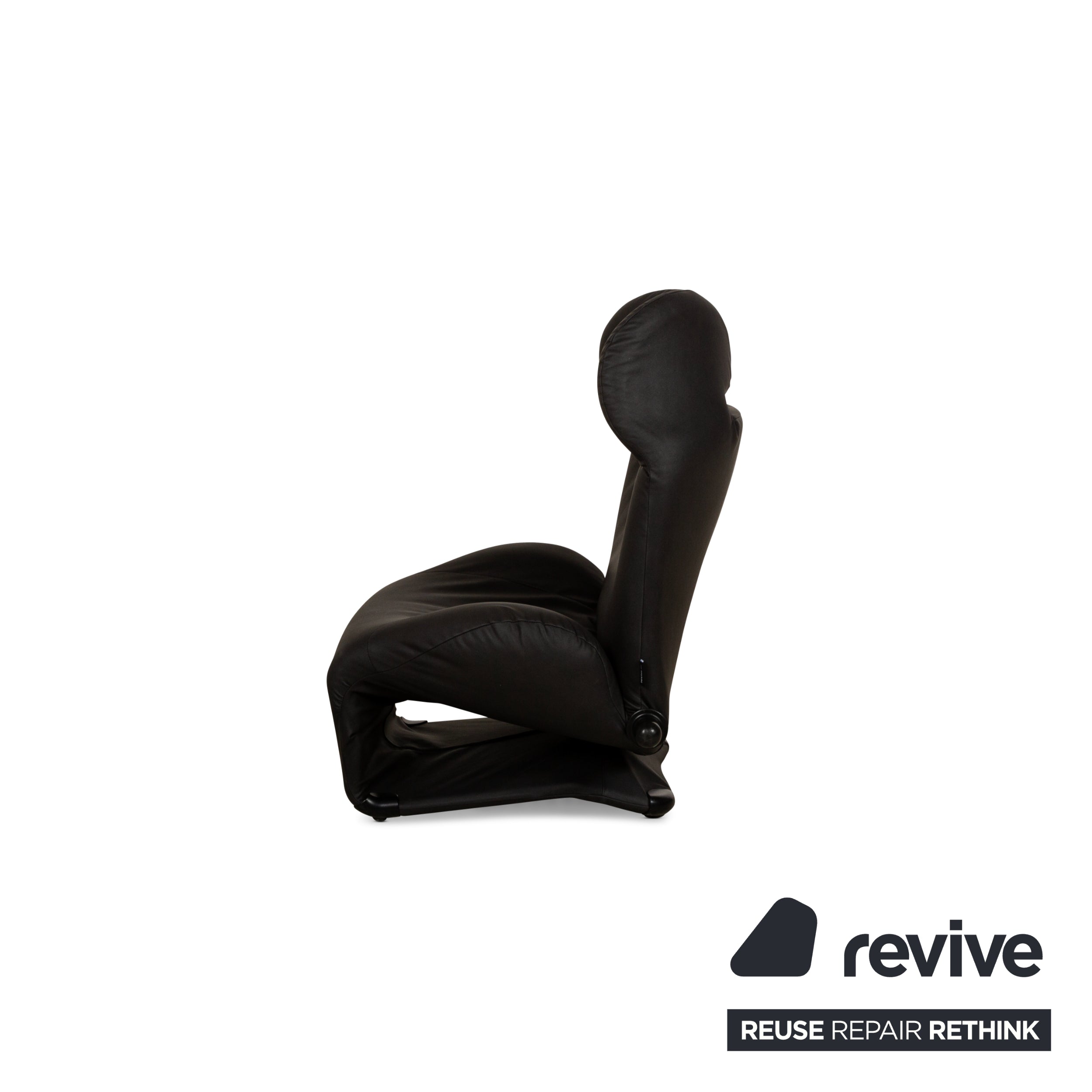 Fauteuil Cassina Wink en cuir vegan (GAVIN 117) gris foncé, revêtement noir