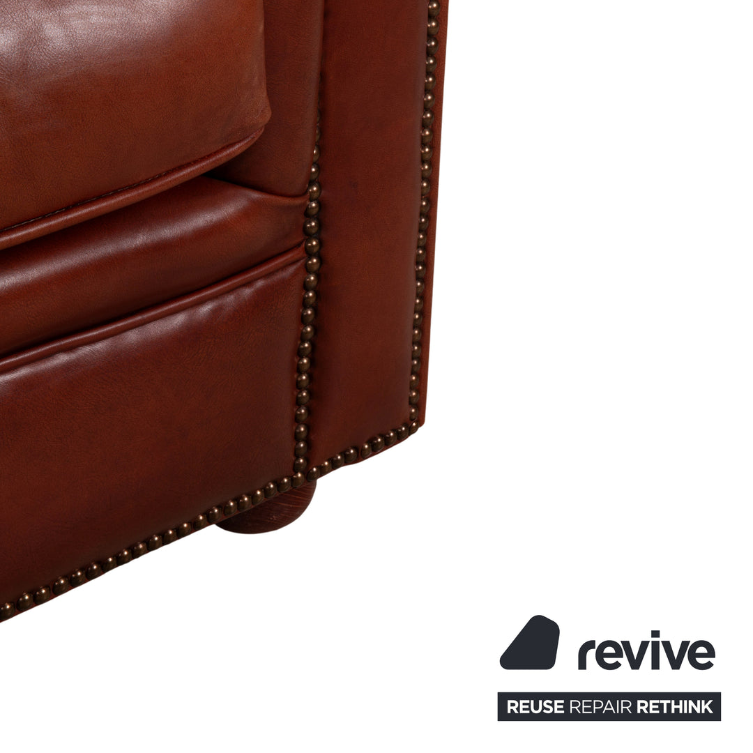 Ensemble Chesterfield en cuir : canapé trois places, 2 fauteuils, pouf, marron, vintage