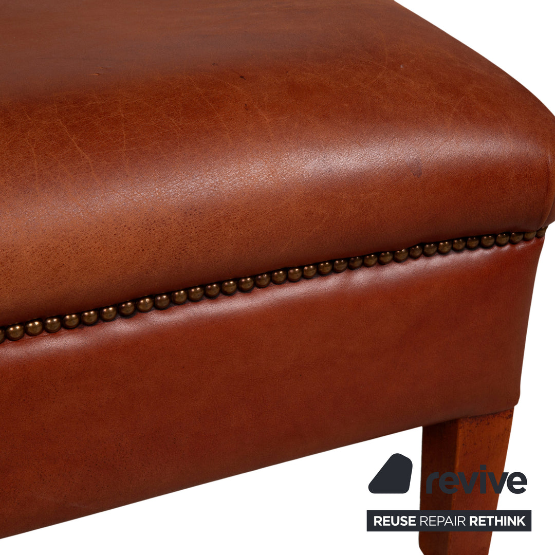 Ensemble Chesterfield en cuir : canapé trois places, 2 fauteuils, pouf, marron, vintage