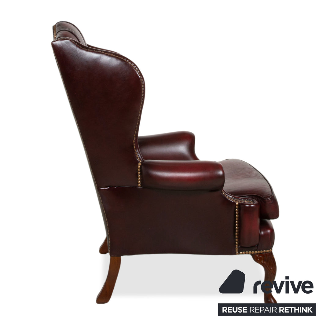 Fauteuil Chesterfield en cuir et bois, marron, rouge bordeaux, bergère