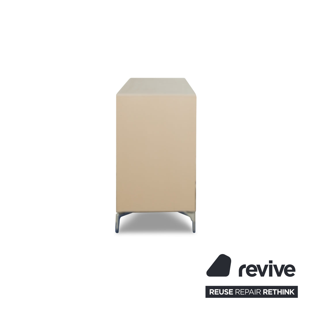 Buffet en bois beige à éclairage indirect Slot de Christine Kröncke