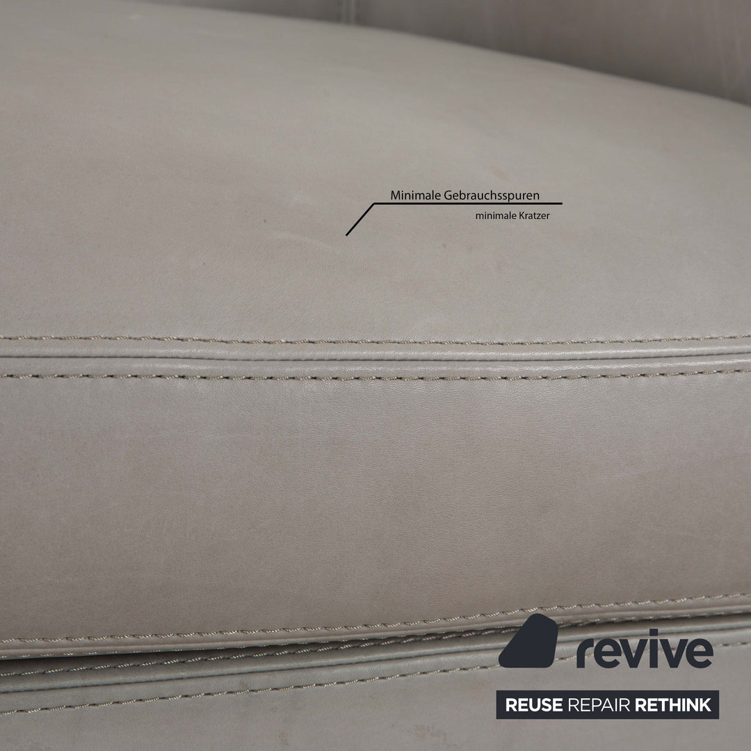 Ensemble fauteuil en cuir Cierre Boheme gris avec tabouret