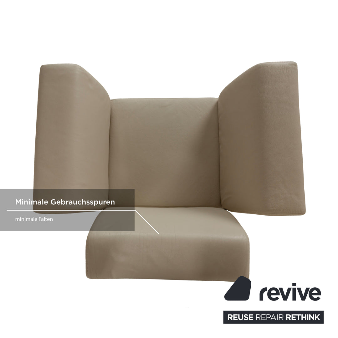 Fauteuil COR Clou en cuir crème fonction manuelle