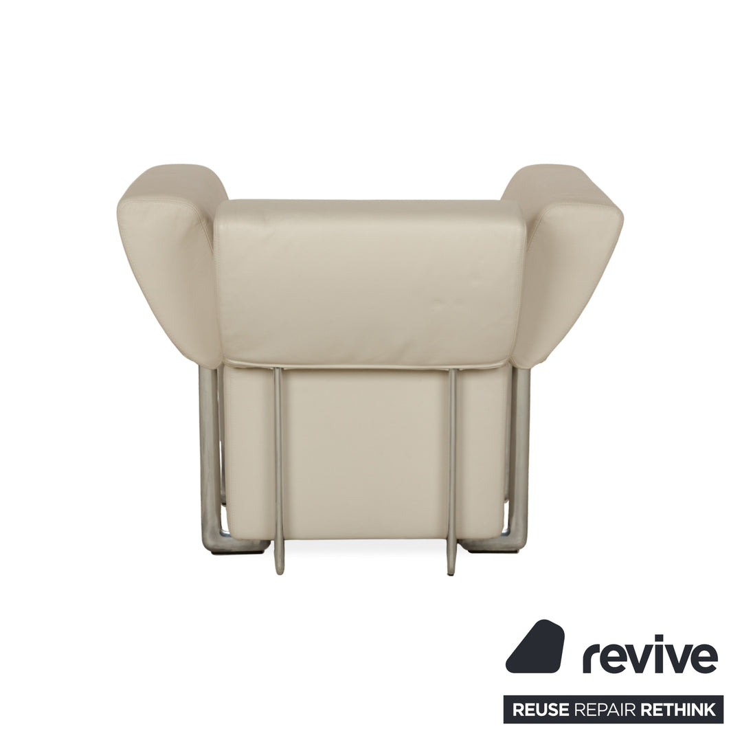Fauteuil COR Clou en cuir crème fonction manuelle