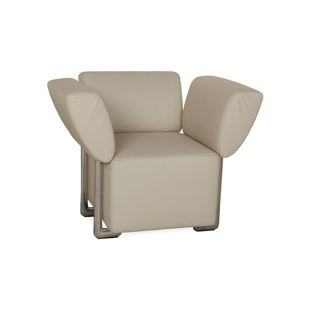 Fauteuil COR Clou en cuir crème fonction manuelle