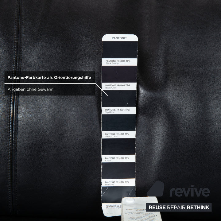Canapé quatre places en cuir noir Cor Conseta