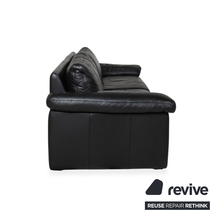 Canapé quatre places en cuir noir Cor Conseta