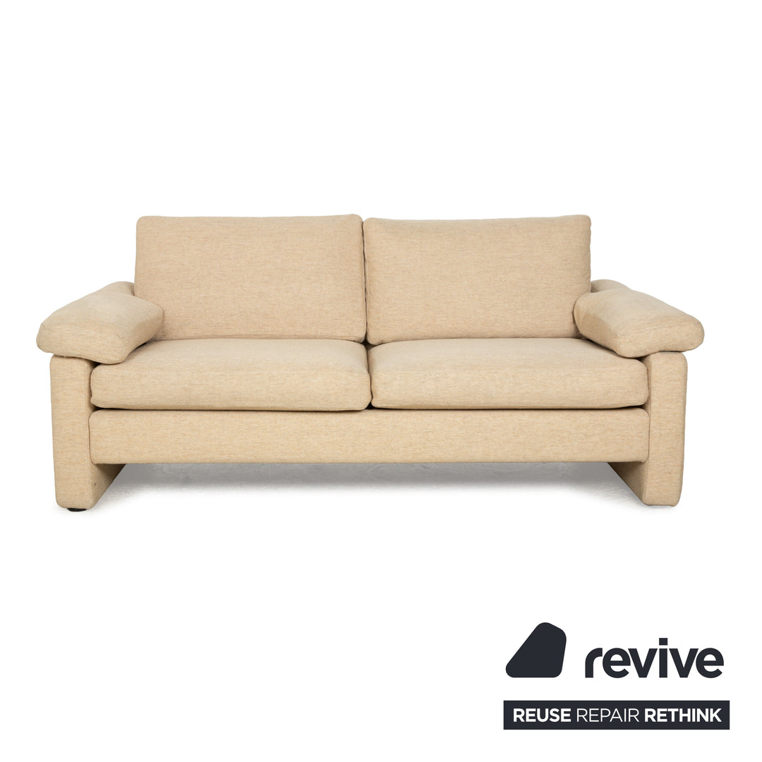 Canapé deux places en tissu beige Cor Conseta avec appuie-têtes