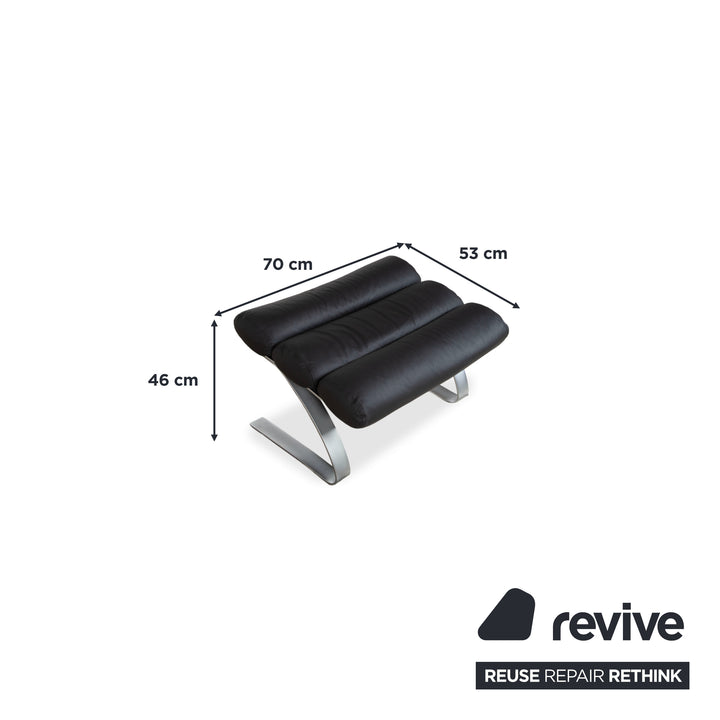 Fauteuil Cor Sinus cuir chromé noir avec pouf, piètement luge, retapissé
